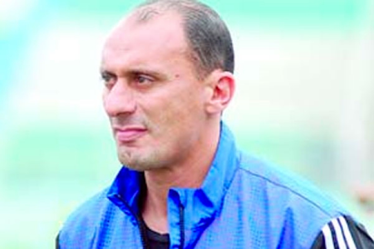 اتفقت مع إدارة اتحاد بسكرة وسأشرع في العمل اليوم