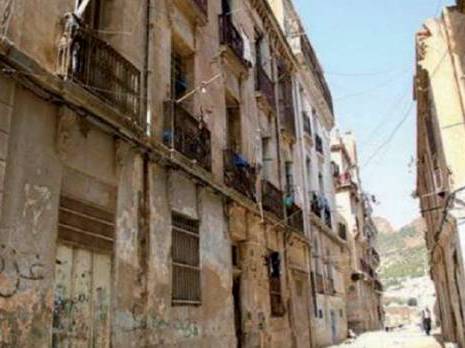 L'Etat récupère 20 terrains à haute valeur foncière à Oran