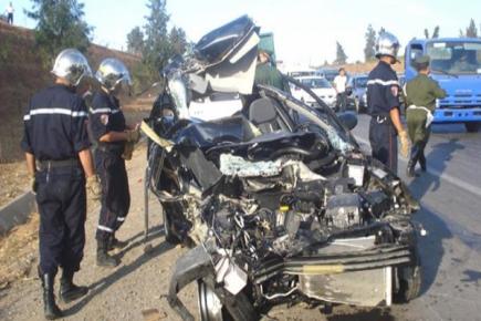 وفاة 5 أشخاص من عائلة واحدة في حادث مرور بالشلف