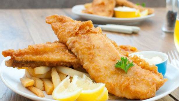 ها هي طريقة تحضير شرائح السمك المشوية والمقرمشة