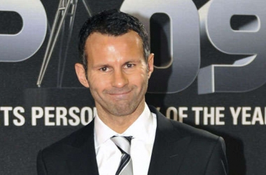 جيجز أفضل لاعب في تاريخ الدوري الإنجليزي الممتاز