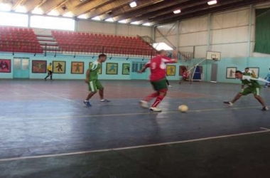 اتحاد قاريدي القبة-غالي معسكر في نهائي كأس الجزائر لكرة القدم داخل القاعة