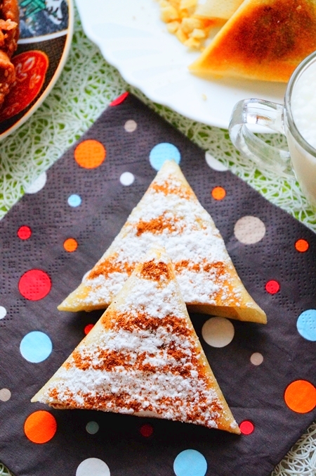 Briouate au poulet & aux amandes de Choumicha