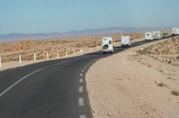 Rallier Laghouat en une heure de temps