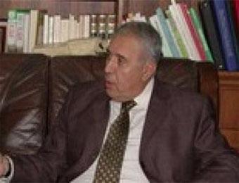 والي عنابة يدعو لاجتماع حاسم لإخراج الإتحاد من الأزمة