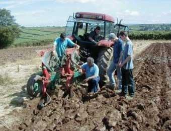 حوالي 9000 عقد امتياز تنتظر التسوية بقسنطينة