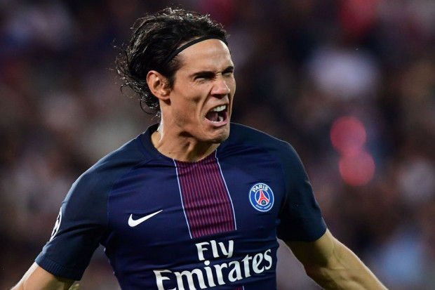 كافاني يختار النجم المرشح لنيل الكرة الذهبية، والمفاجأة ليس ميسي ولا رونالدو