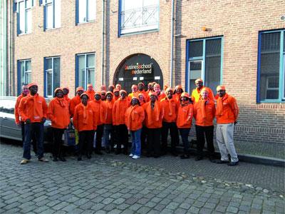 Collaboration scientifique entre l'école HEC Alger et BSN hollandaise