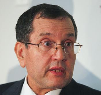 Bouterfa met les bouchées doubles