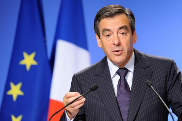 فيون.. أكبر مؤيد للاستعمار مرشح لخلافة هولاند في الإيليزي