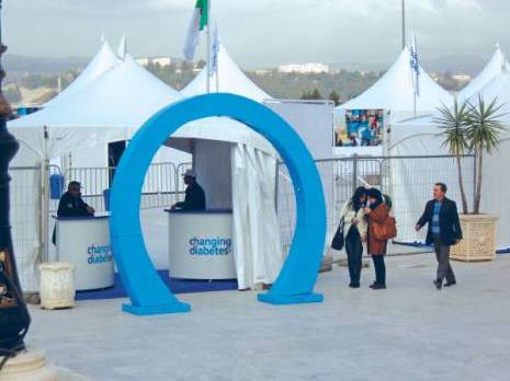 Tests de dépistage et examens pour plus de 3000 personnes