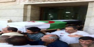 La dépouille mortelle de Warda El Djazaïria à Alger