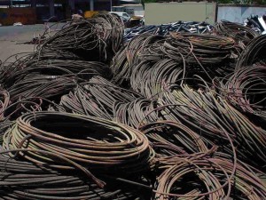 سرقة أكثر من 3 كيلومترات من الكوابل الكهربائية بالبليدة