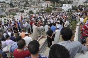 تصوير مراسيم جنازة يثير جدلا دينيا واجتماعيا في تبسة