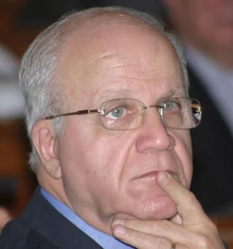 Medelci en guest star à Doha