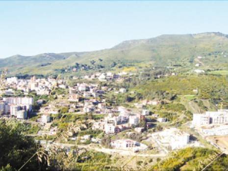 Azzefoun (Tizi Ouzou) : trois attentats à la bombe en trois jours