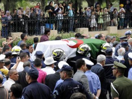 Des obsèques à la hauteur de l'icône