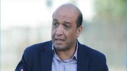 حيدوسي يوبخ بولعويدات مجددا واللاعب يعتذر ويعد مدربه بالتسجيل أمام المدية