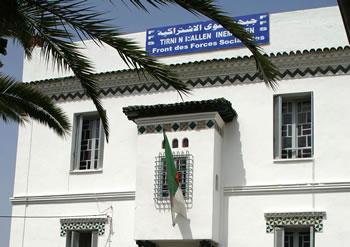 la caution d'aït ahmed