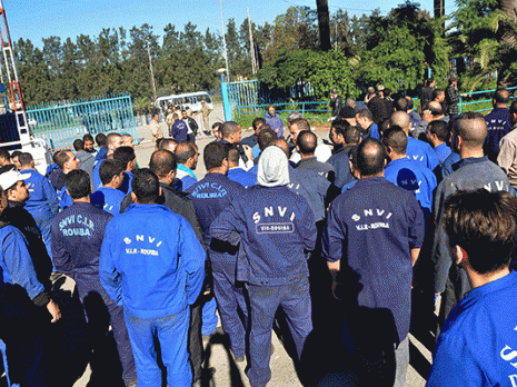Les travailleurs de la SNVI renouent avec la protesta