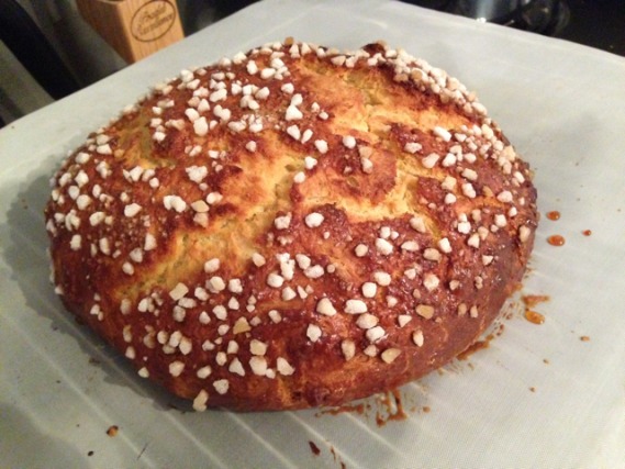 Brioche au sucre parfumée à la fleur d'oranger