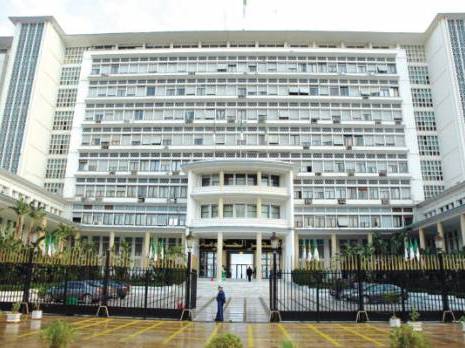 Alger change de doctrine à l'égard du continent