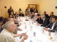 Quatorze partis politiques décident de boycotter le nouveau Parlement élu