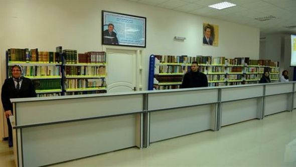 منح مكتبة الرئيس السابق الراحل أحمد بن بلة إلى جامعة تلمسان