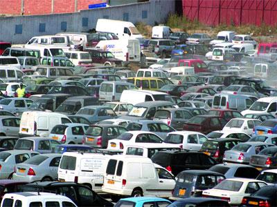 Le stationnement, un vrai casse-tête à Aïn Defla