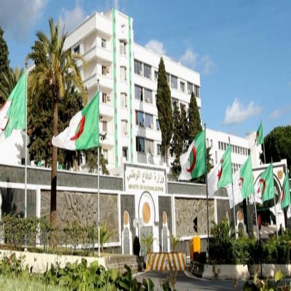 Saisie de 10 kg de kif traité à Tlemcen et plus de 1000 comprimés psychotropes à Skikda (MDN)