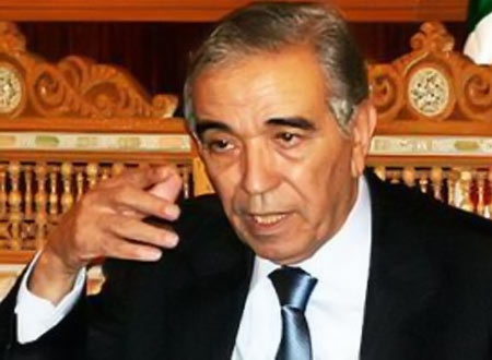 دحو ولد قابلية : من لا يعترف بالبرلمان يخرج منه