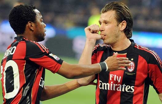 Malaga : Robinho et Cassano dans le viseur