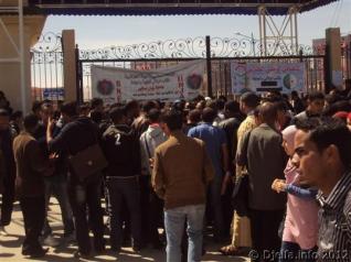 مدير جامعة الجلفة يعِدُ بحل مشاكل الطلبة في حدود الصلاحيات المخولة له على خلفية الاحتجاج الذي شنه التنظيم الطلابي...و 