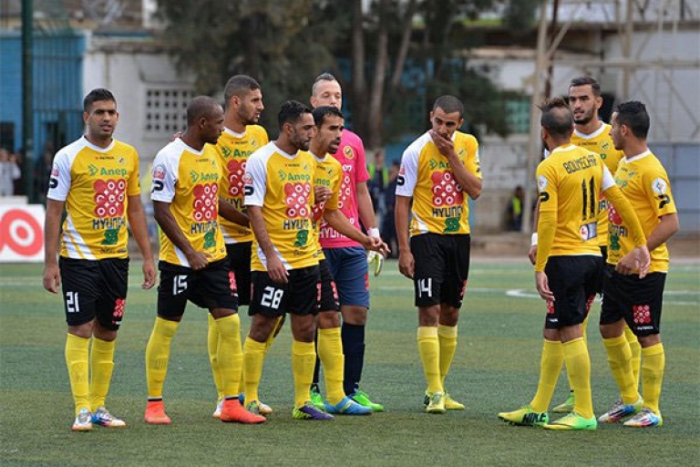 الصفراء تتخطى مولودية بجاية وعينها على لقاء الكأس