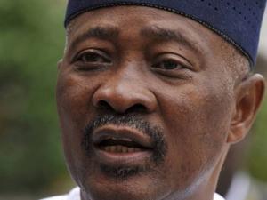 Le Mali s'enfonce dans la crise, avec la proclamation d'un Etat islamique dans l'Azawed