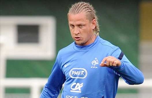 France : Mexès : «Une fierté supplémentaire de porter le brassard»