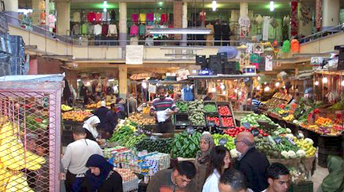 22 marchés couverts neufs réalisés à coups de milliards boudés par les marchands informels