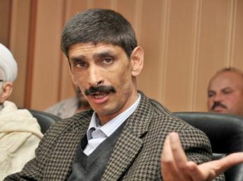 والي غليزان يأمر بتشميع عيادة بلحمر بعد 4 أيام من بداية نشاطها