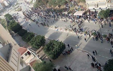 متمدرسون بثانويات يحتجون على أيام العطلة بقسنطينة