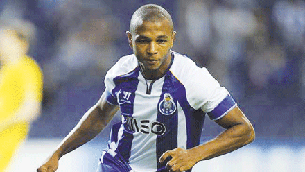 فيما سيتأخر التحاق رباعي البطولة الانجليزية