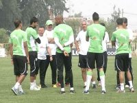 Sept joueurs présents à la séance d'entraînement