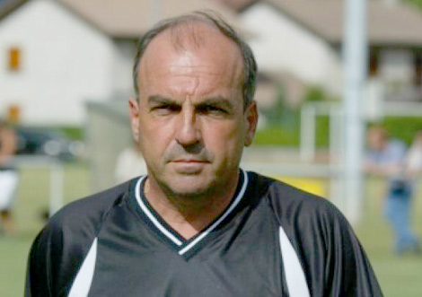 المدرب آلان ميشال باق في شبيبة بجاية