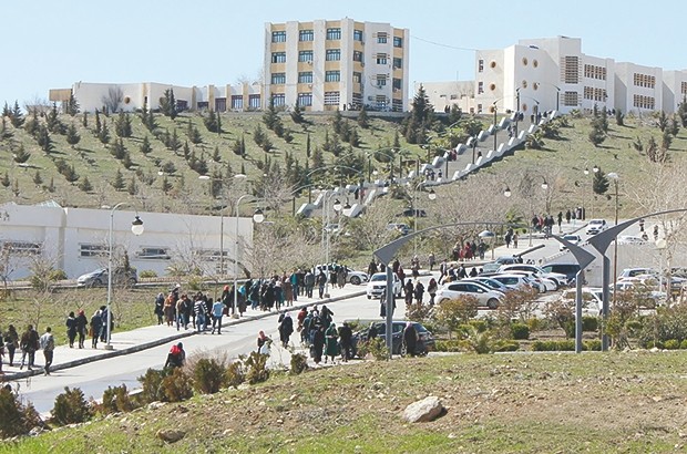 La faculté des sciences de la nature et de la vie en ébullition