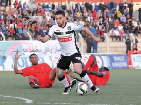 Sétif au pied du podium