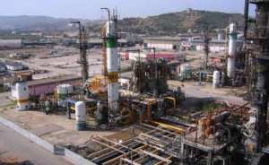 سوناطراك  تستنجد بالخبرتين الفرنسية والإسبانية لتطوير محطتي سكيكدة وأرزيو