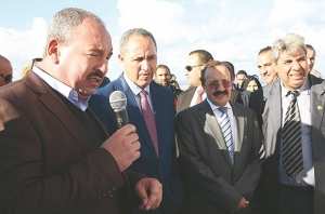 Mihoubi insiste sur la préservation des sites archéologiques