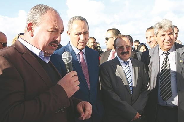 Mihoubi insiste sur la préservation des sites archéologiques