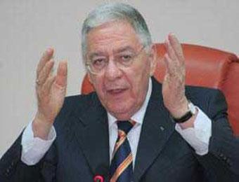 مرضى يستعجلون ولد عباس فتح تحقيق في مستشفى سعادنة بسطيف