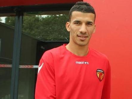 إتحاد العاصمة (الجزائر) : بدبودة يتقمص ألوان النادي