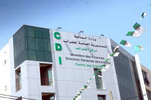 بطال مطالب بدفع 6 ملايير سنتيم للضرائب في الشلف